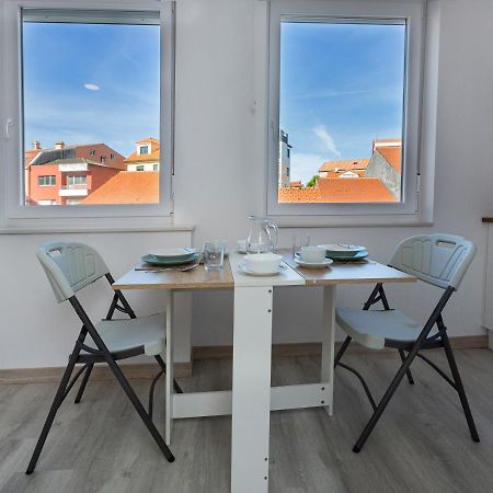 Estudios En Plaza Cabo Da Vila Centro Muxia Ngoại thất bức ảnh